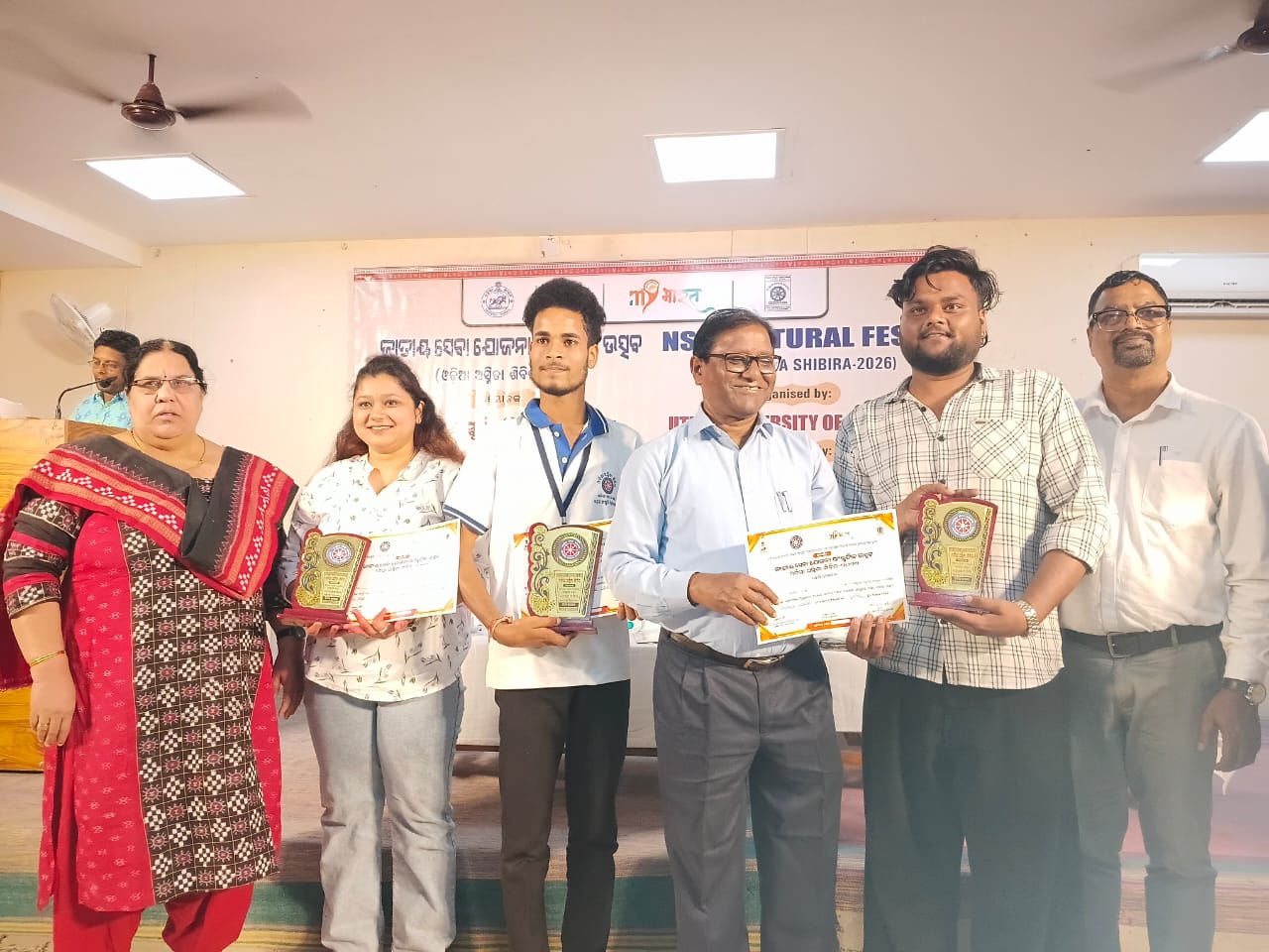 Ashasree Mangaraj, a student of SSSCW, secured 2nd position for wearing a traditional Odia outfit on the occasion of the NSS Cultural Festival.